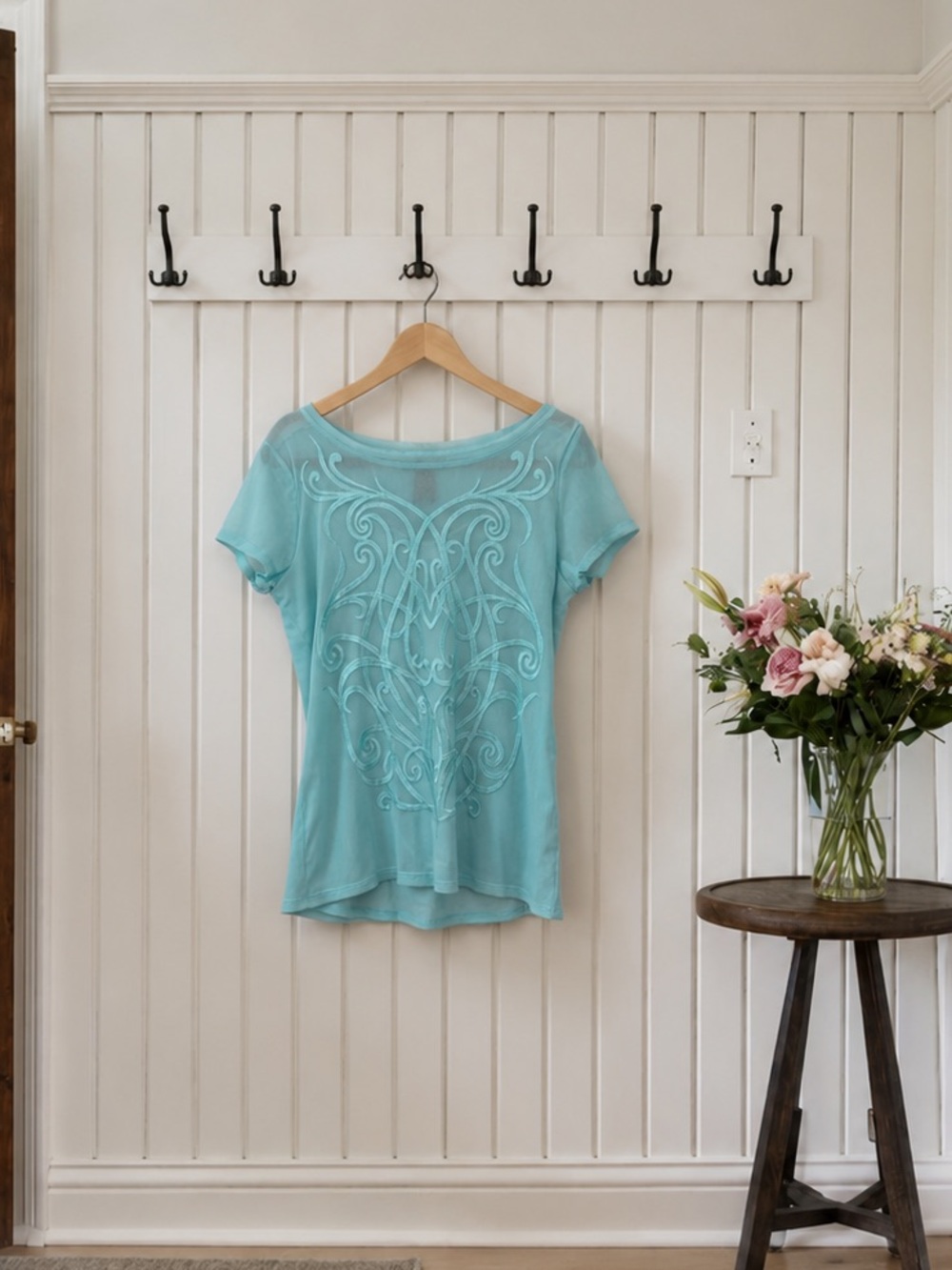 INC International Concepts Aqua Embroidered Short Sleeve Scoop Neck Top